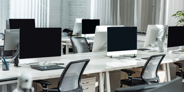 Reformas Integrales de Naves Industriales en Mataró · Diseño de Espacios de Trabajo Optimizados