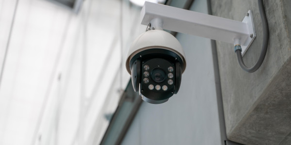 Reformas Integrales de Naves Industriales en Mataró · Sistema de Circuito Cerrrado de Seguridad