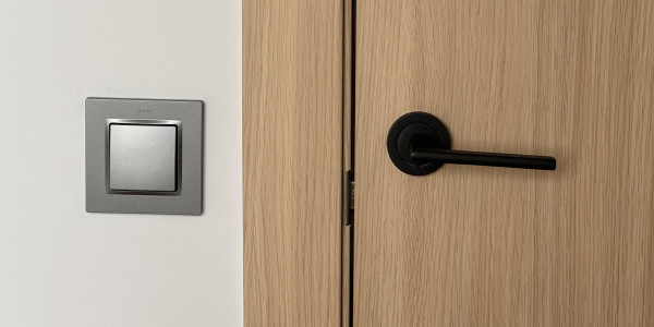 Reformas Integrales de Viviendas en Mataró · Puertas de Calidad